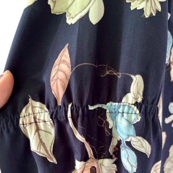 Anthropologie Skies are Blue Navy Boho Peasant Floral Print Bell Sleeves Top Sm - Picture 4 of 11